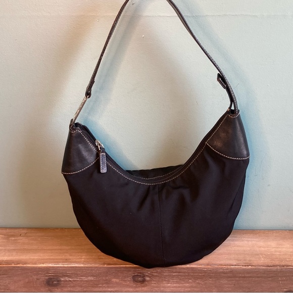 Ralph Lauren Handbags - Ralph Lauren leather and nylon bag